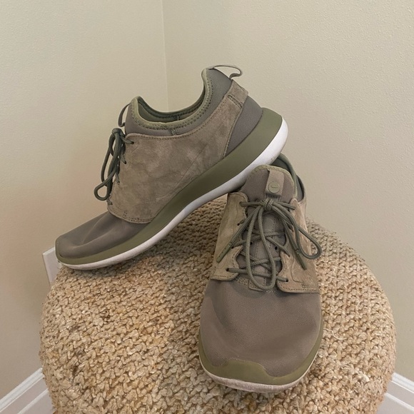 Nike Roshe Men’s Shoes - Picture 4 of 4